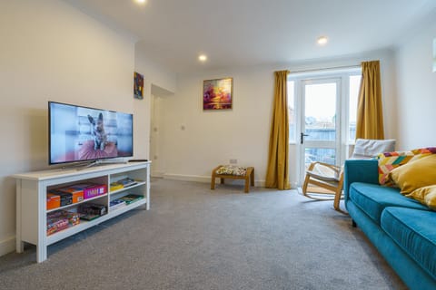 Lounge with access to deck
