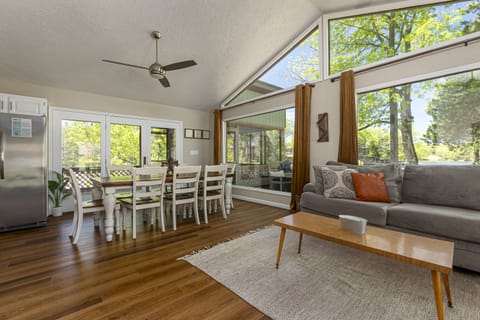 Living area and dining area view