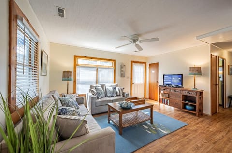 Welcome to Sandy Point Cottage!