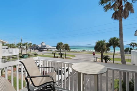 Stunning, unobstructed Gulf views from the 2nd floor patio