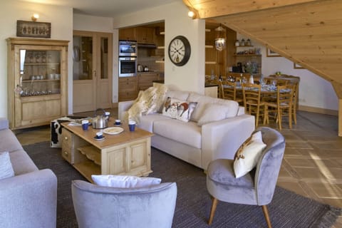 44ec082d-f186-4f13-89c6-ddc607353ec9