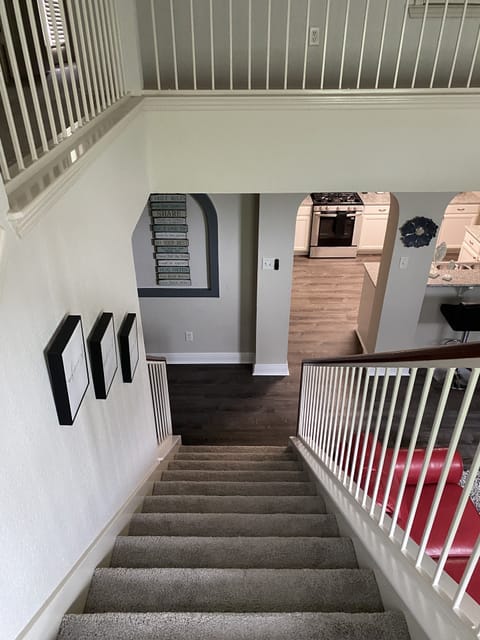 View coming down the stairs 