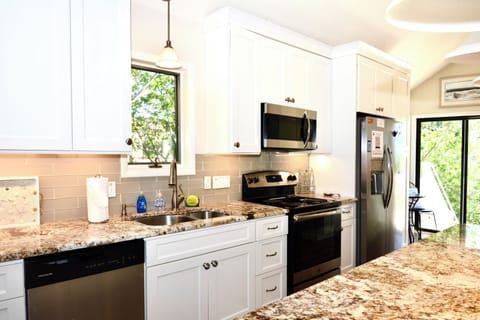 Unit A: Gorgeous Renovated Kitchen