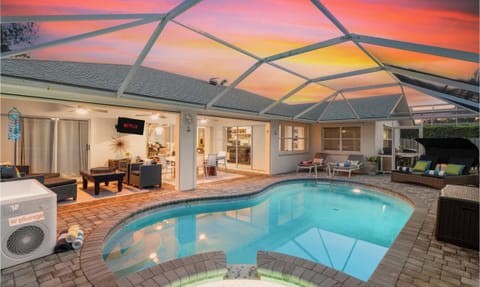 Everything you need for a perfect Naples Vacation