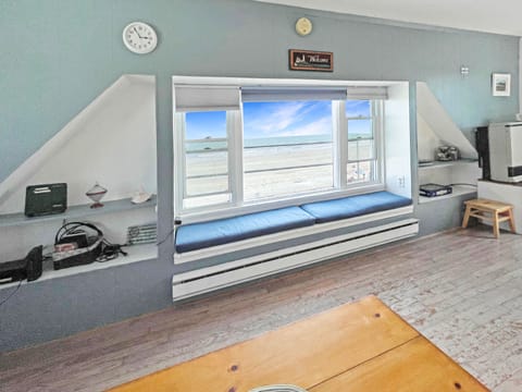Ocean views from the family room