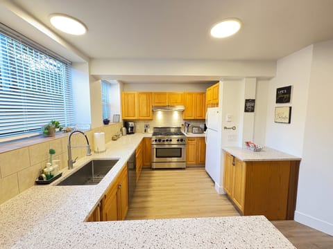 Spacious Kitchen
