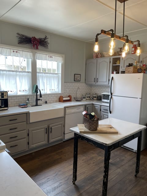 Lots of room to cook together