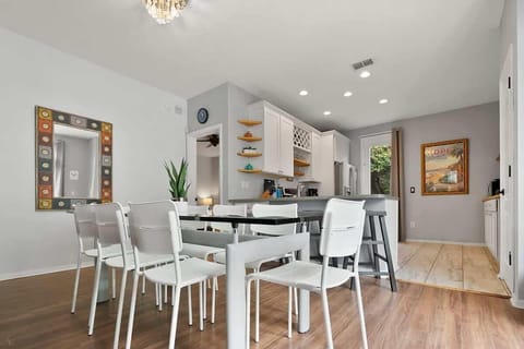 Dining - plenty of it so everyone can dine together!