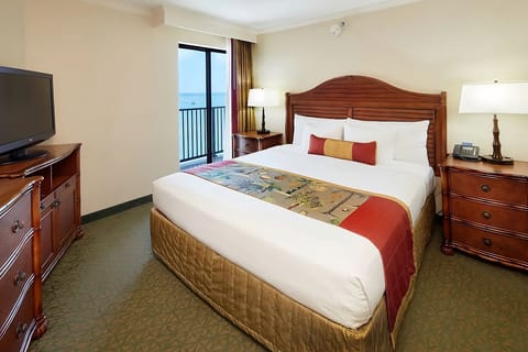 Stretch out in a serene king room with simple comforts.