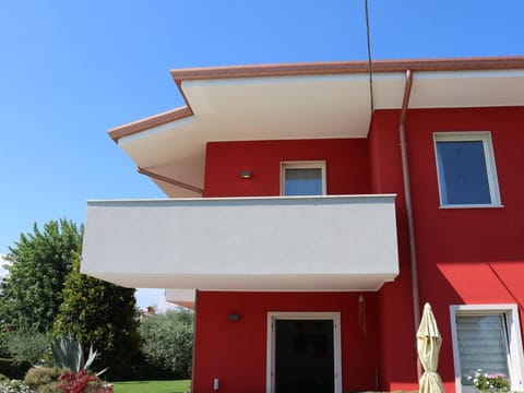 Holiday Home Exterior [summer]