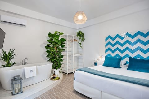 cacti-home-sorrento-apartment-bedroom