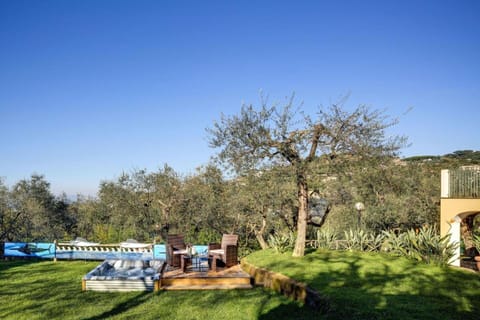 villa-dei-dipinti-schiazzano-villa-external