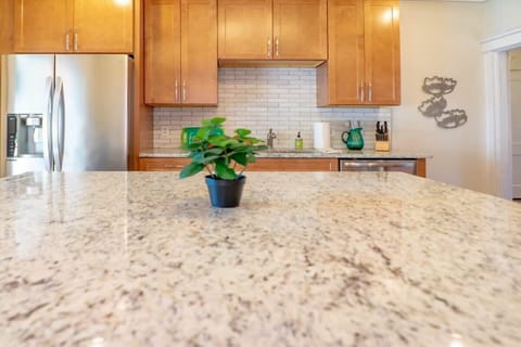 All kitchen essentials included