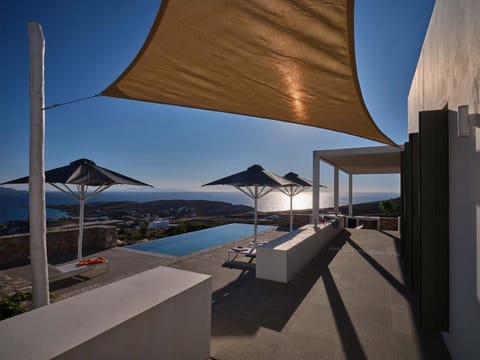 Private terrace and swimming pool with sea view