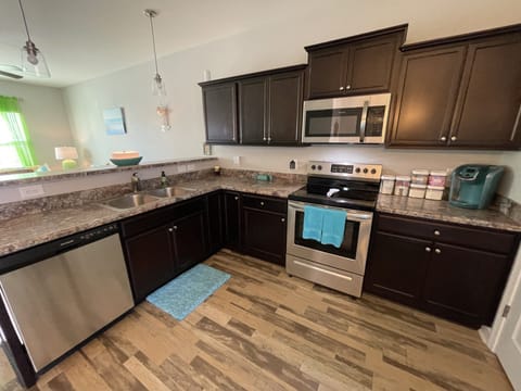 KOZY KITCHEN! Beachy blue no clutter! Everything you need to enjoy kitchen time.