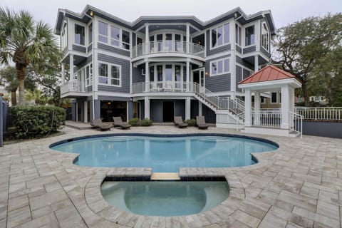 Welcome to 8 Kingfisher