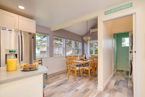 Kitchen and dining area.