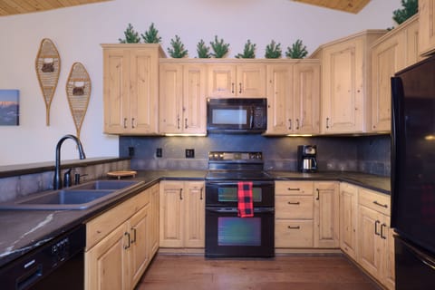 Cook your signature dish | Main Level