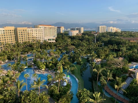 Golf & Water Park Resort