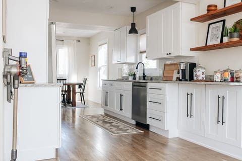 Kitchen flows to the dining room