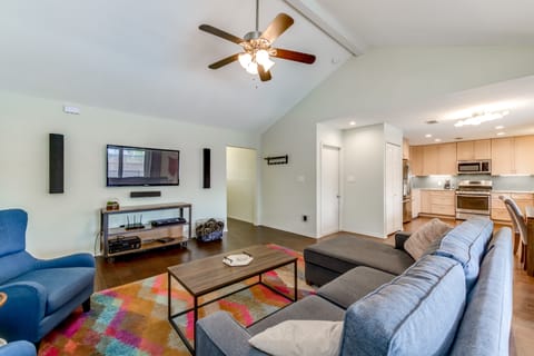 Living room with Surround Sound 