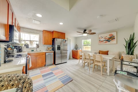 Fully Equipped Kitchen | Blender | Hot Water Pot