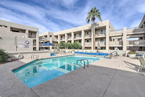 Scottsdale Vacation Rental | 2BR | 2BA | 861 Sq Ft | Step-Free Access