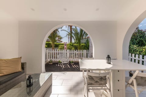 Terrace (1)