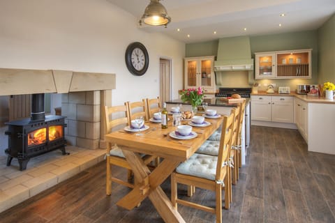 Spacious kitchen/diner with log burner