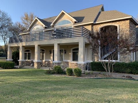 This is our 2650 sq ft Guest House 