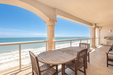 Beach Club-1002 - Gulf Front Balcony
