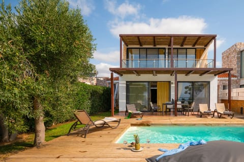 Tasteful morning tones of pool and property