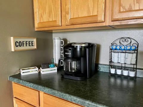 Complementary coffee supplies, Regular, decaf and creamer. Also flavored tea.