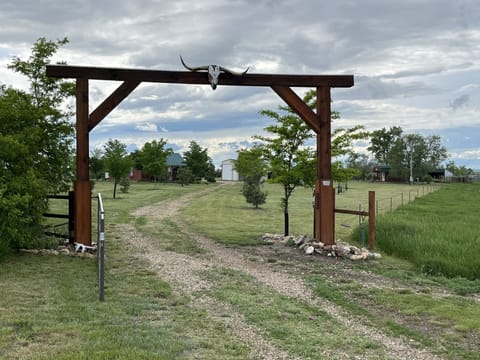 Welcome to Spring Draw Ranch!