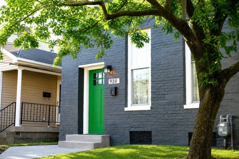 You can't miss the Julep House NuLu - Our emerald green door is a beacon waving you in.
