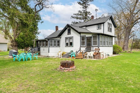 Exterior Space | 1-Story Cottage