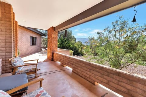 6f9531bf c940 4c7c 9071 1b1140ce5b62