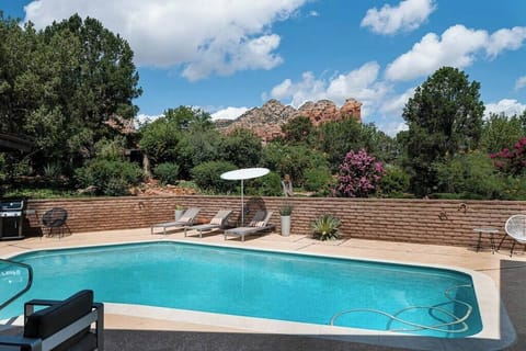 Pool wit Coffee Pot and Thunder Mountain Views