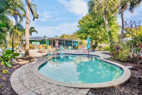 Casa Allegria by Anna Maria Island Accommodations