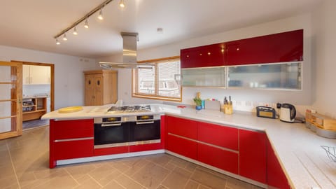 High spec modern kitchen with everything you need