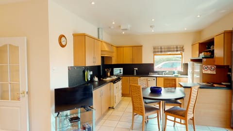 Open plan kitchen and dining space