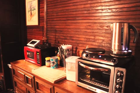 Kitchenette 