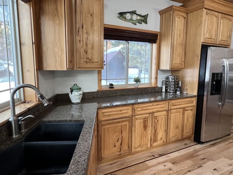 Cabin Kitchen 