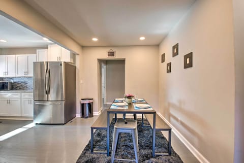 Dining Area | Dishware & Flatware