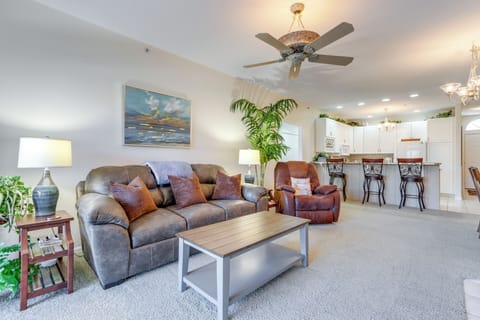 Living Room | TV w/ Cable | Queen Sleeper Sofa