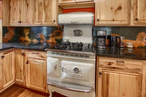 Yes, that's definitely vintage, but works great, and adds character!