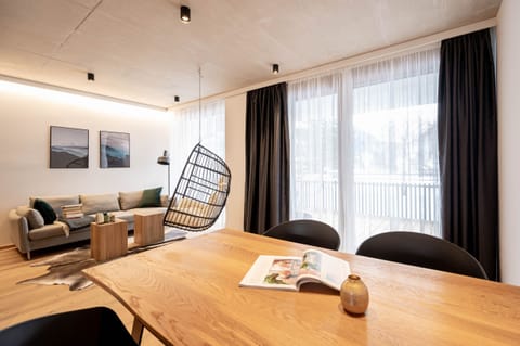 GRIMMINGlofts Top 7 - living area