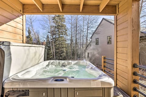 Private Hot Tub