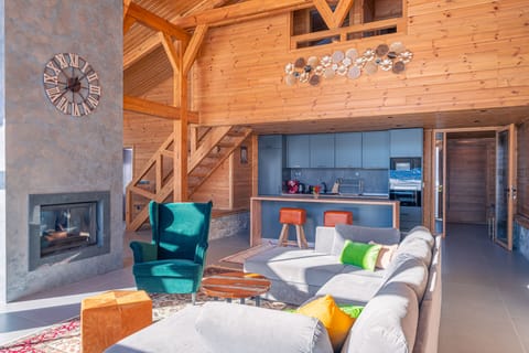 Living Room & Kitchen