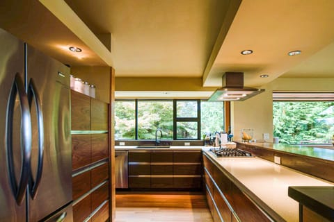 Kitchen views towards the south